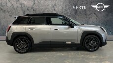 MINI Aceman 135kW E Classic 43kWh 5dr Auto Electric Hatchback